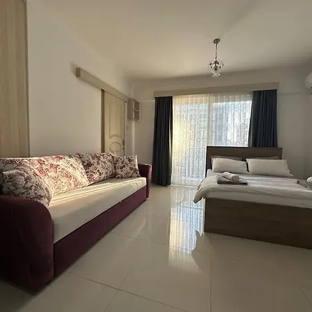 Pool View Spacious Studio, Seashell 8 By Myguest Cyprus 아파트 애이오스여리오스