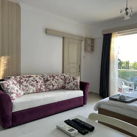 Апартаменты Pool View Spacious Studio, Seashell 8 By Myguest Cyprus